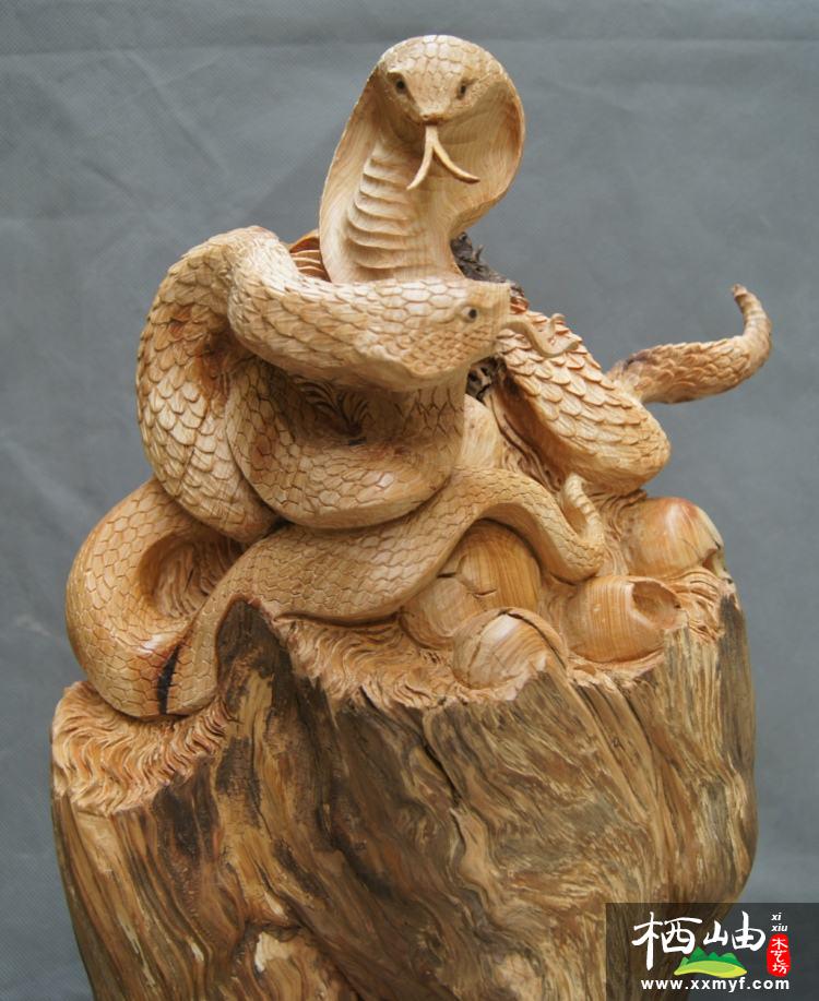 木雕蛇