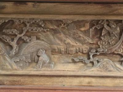 古代木雕艺术品中多以「二十四孝」的故事为题